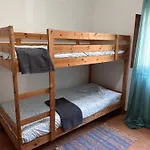 Surf Seixe Hostel *
