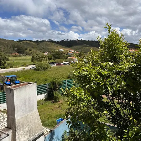 Surf Seixe Хостел Одесейше